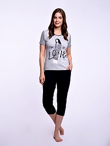 Купить Комплект женский(футболка+капри) 82461 серый оптом